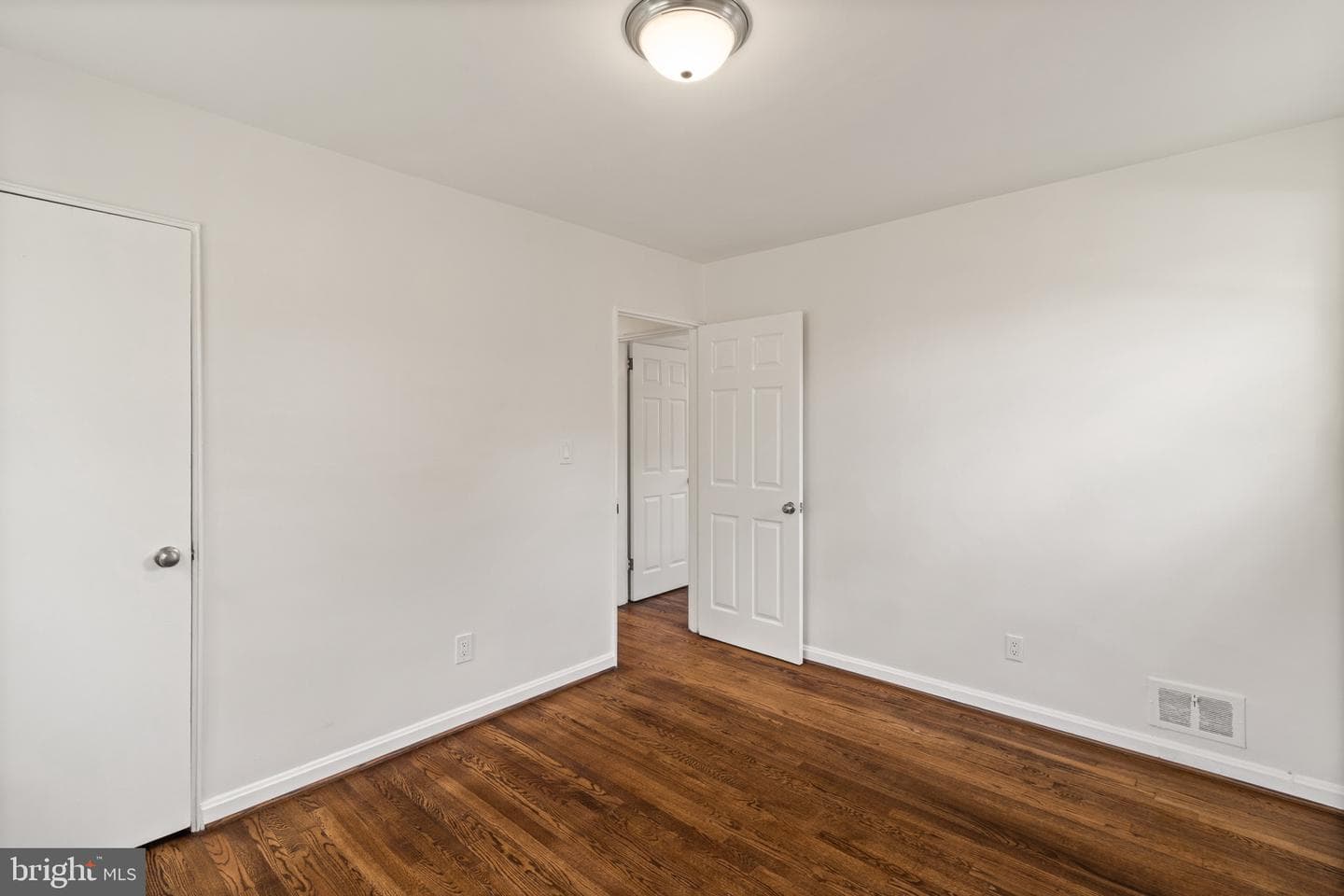3904 Brenda Lane photo 13