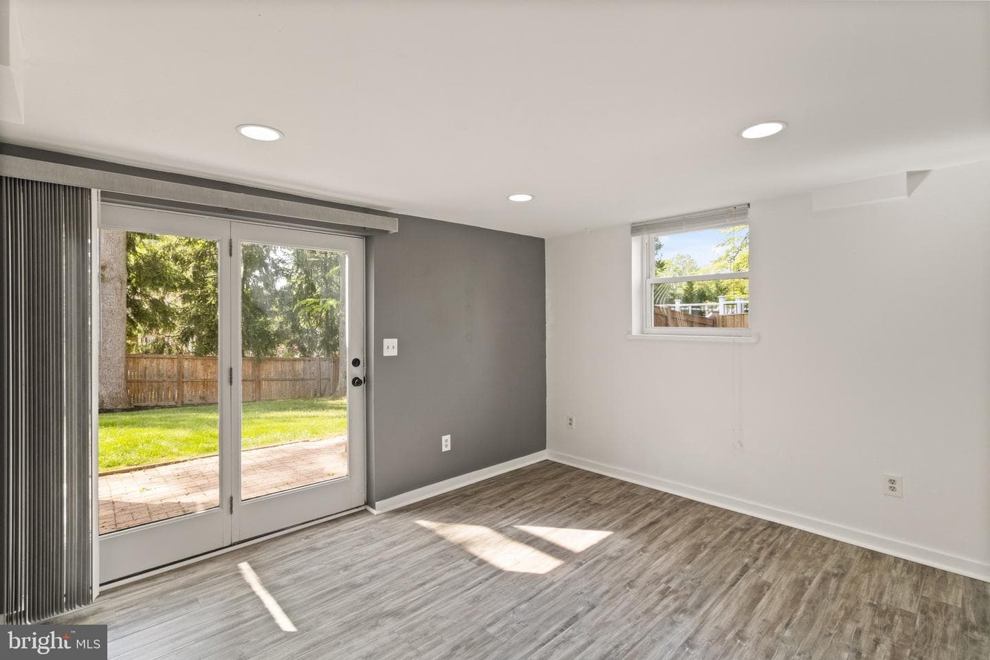 3904 Brenda Lane photo 22