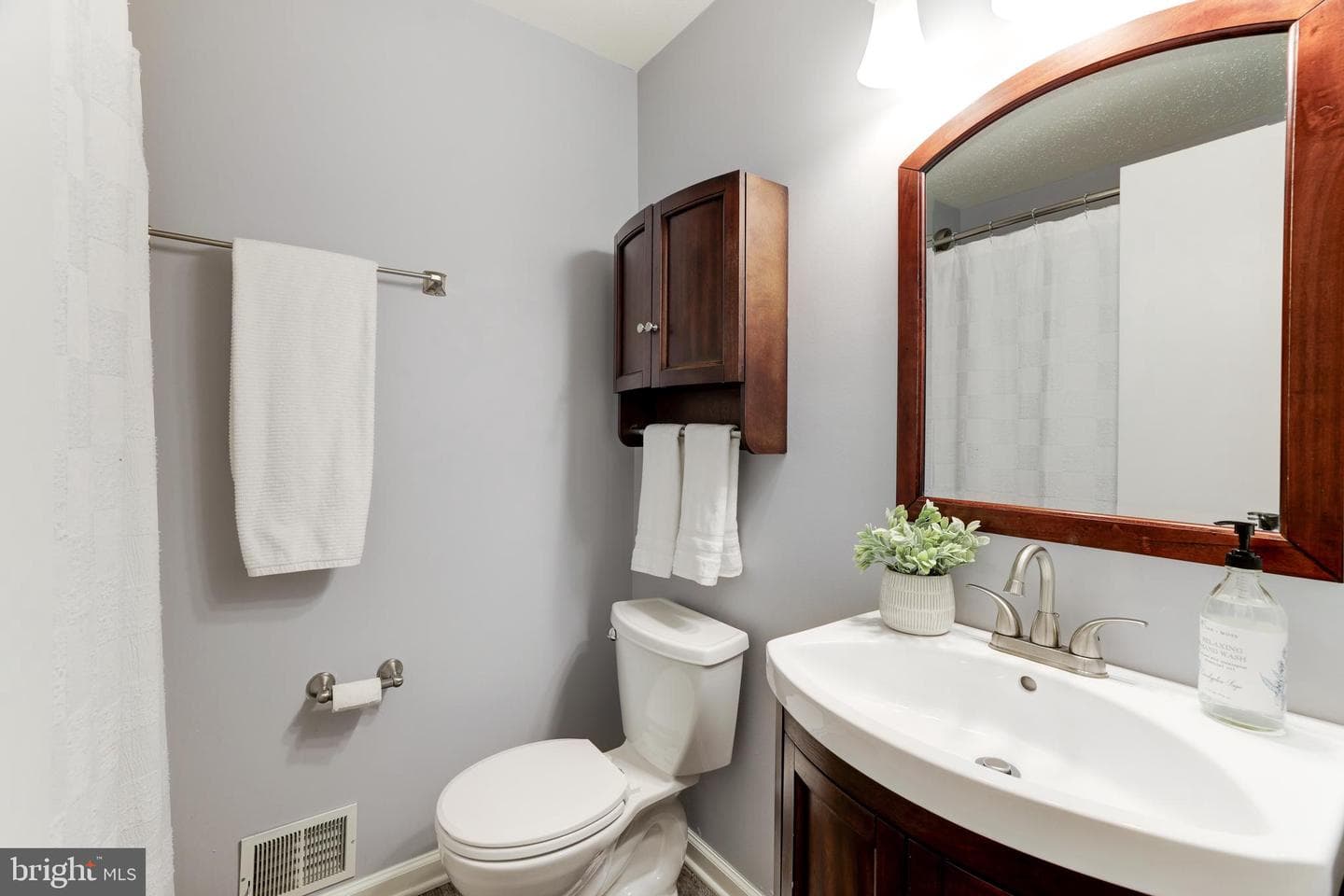 2302 Glade Bank Way photo 44