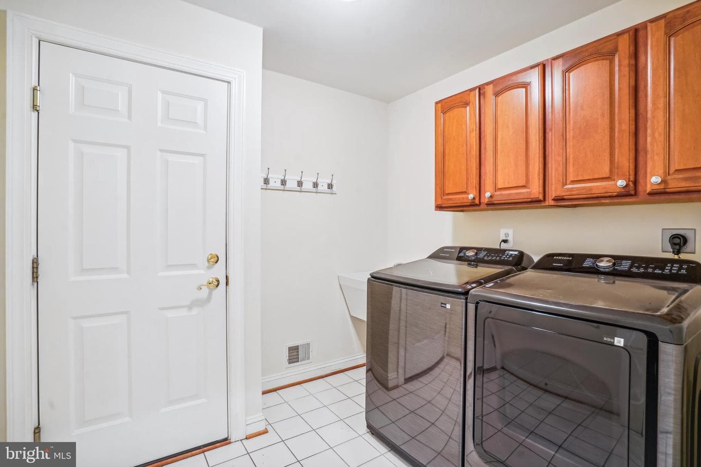 10497 Dunn Meadow Road photo 21