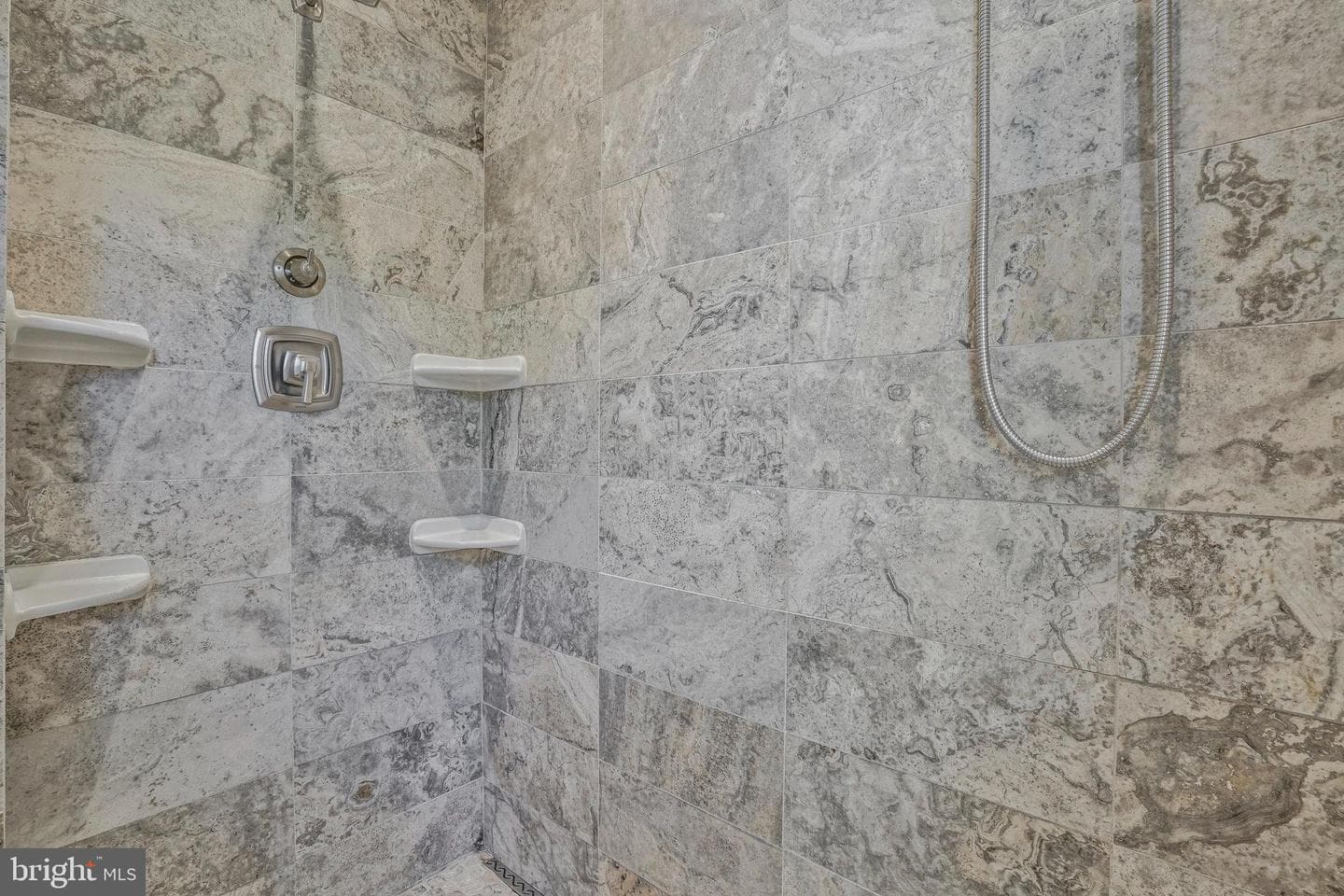 7609 Midday Lane photo 31