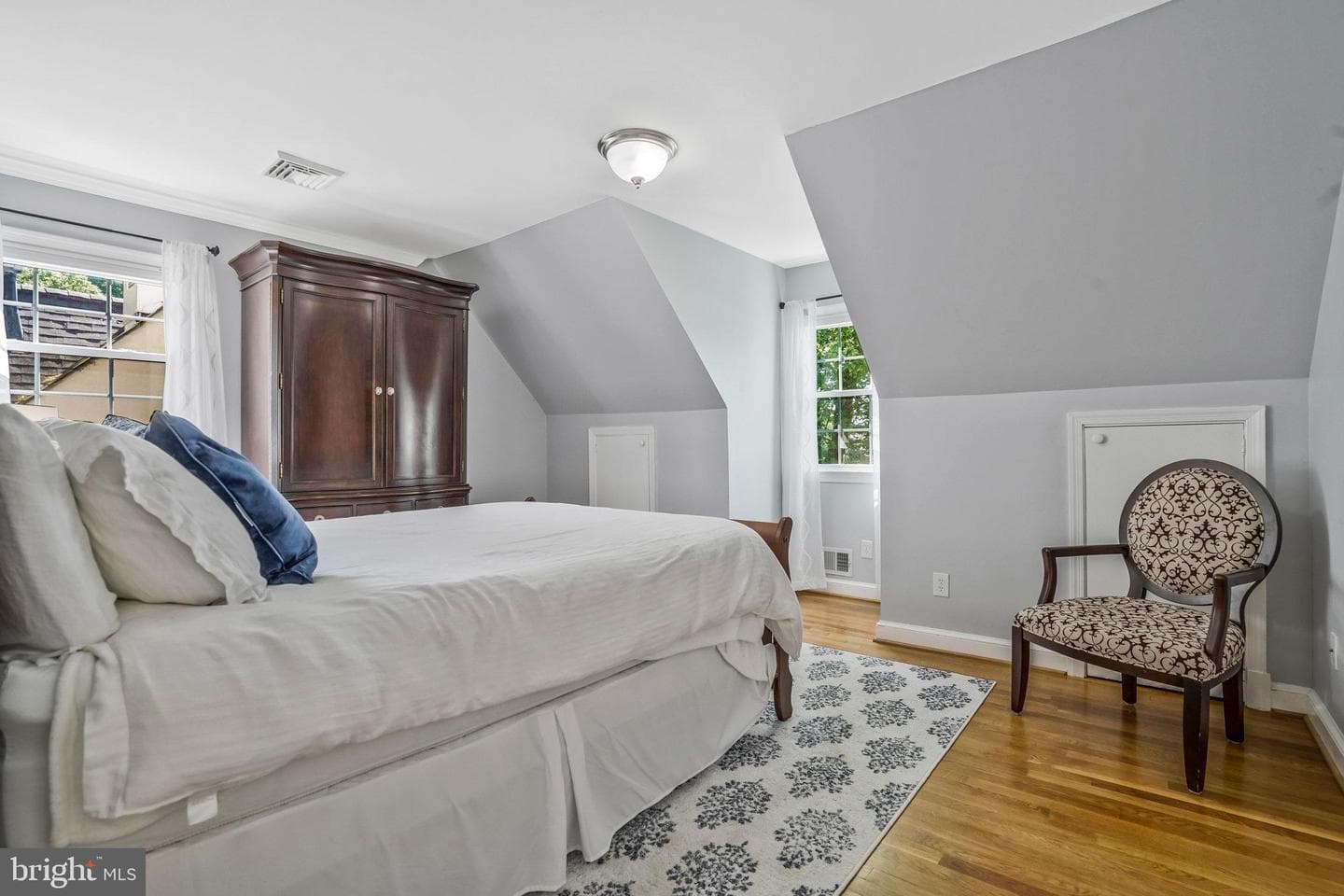 7609 Midday Lane photo 37
