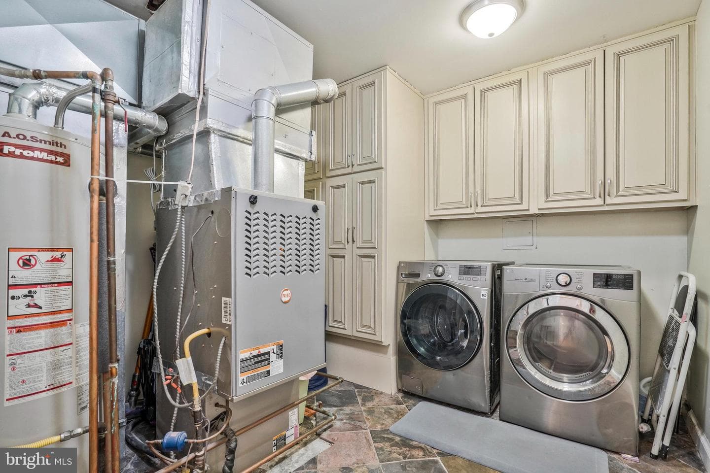 7609 Midday Lane photo 54
