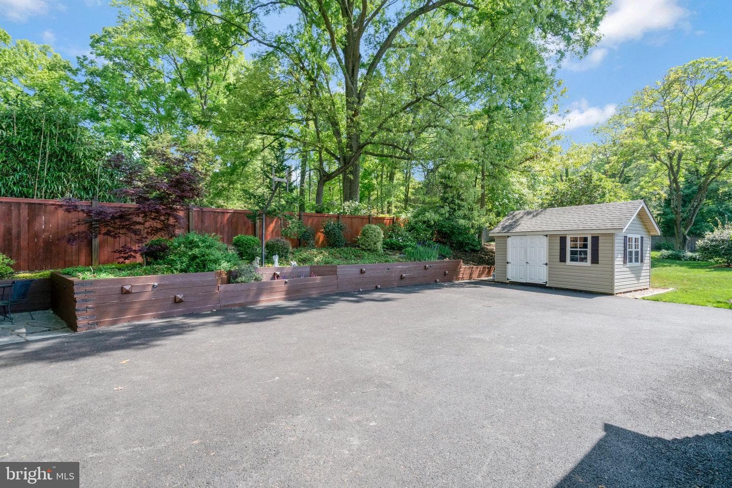 7609 Midday Lane photo 59