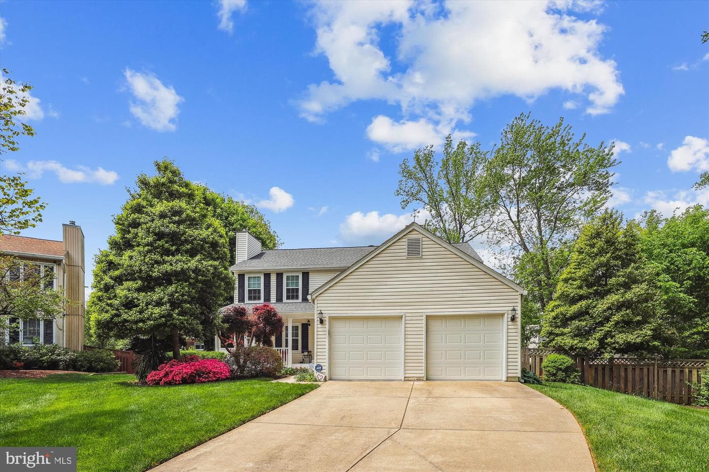 8529 Minerva Court photo 2