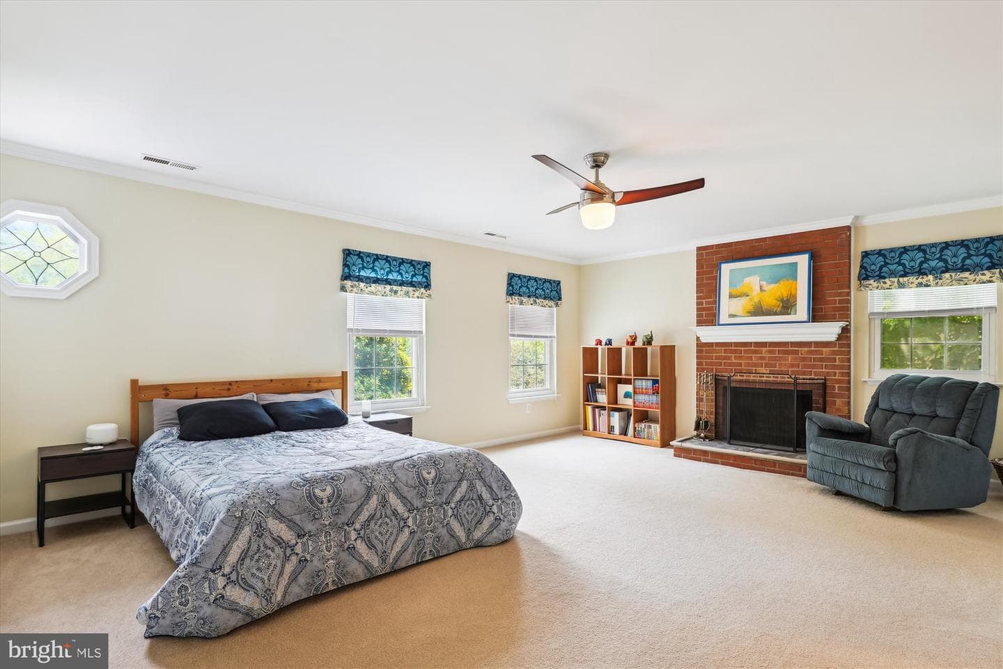 8529 Minerva Court photo 22