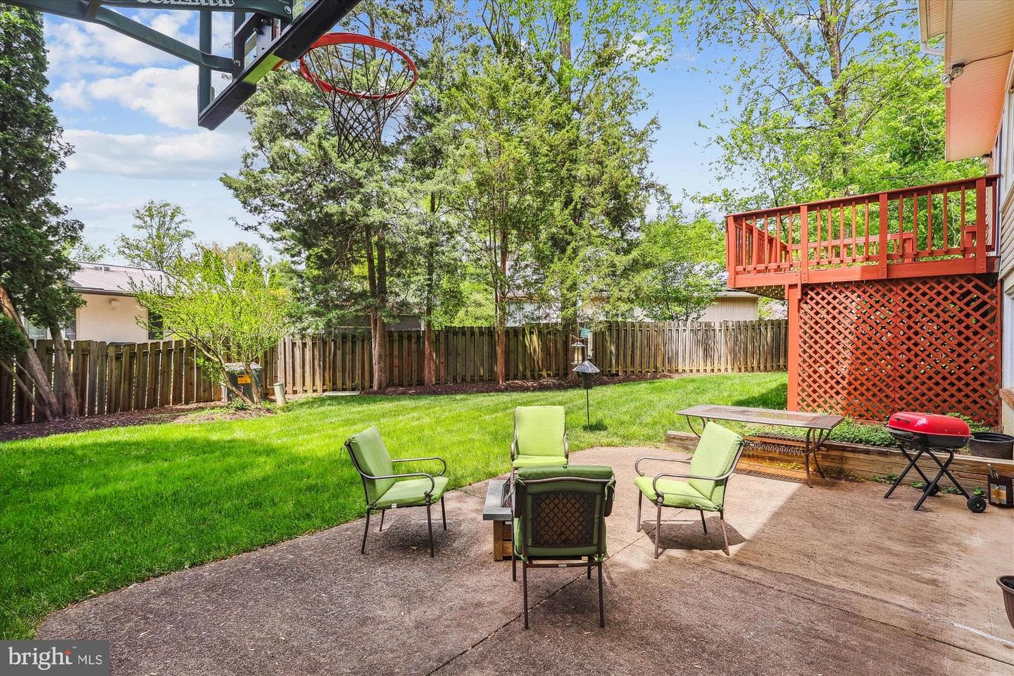 8529 Minerva Court photo 42