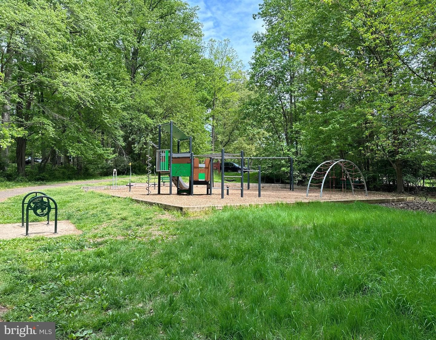 8529 Minerva Court photo 46
