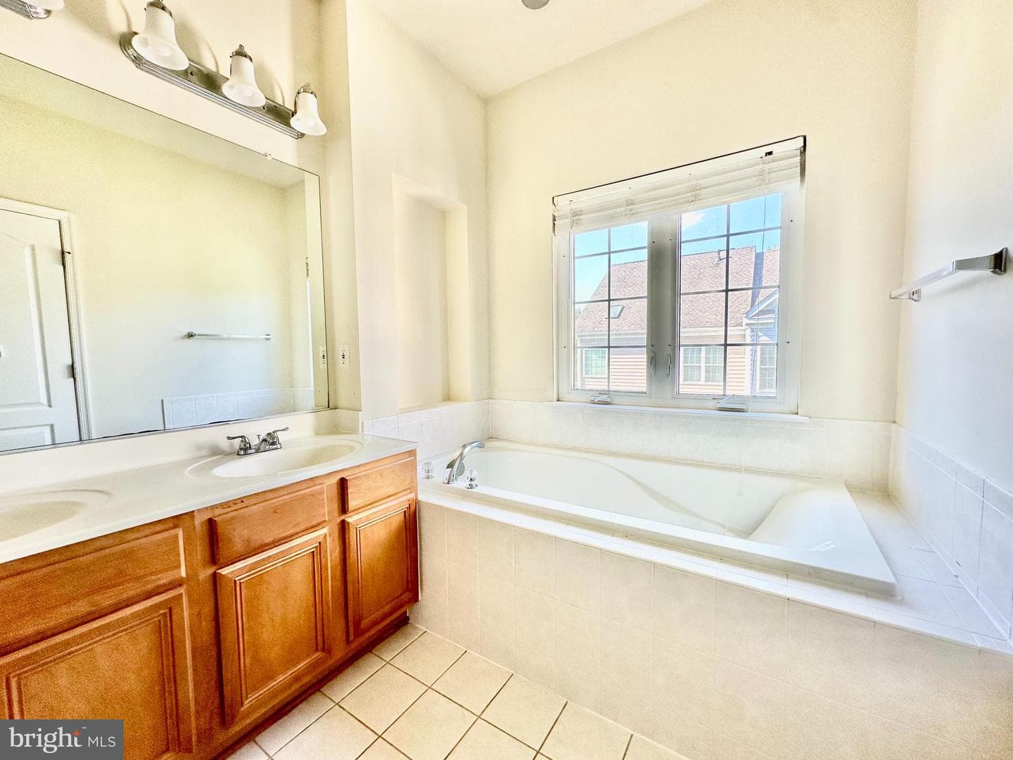 12148 Monteith Lane photo 18