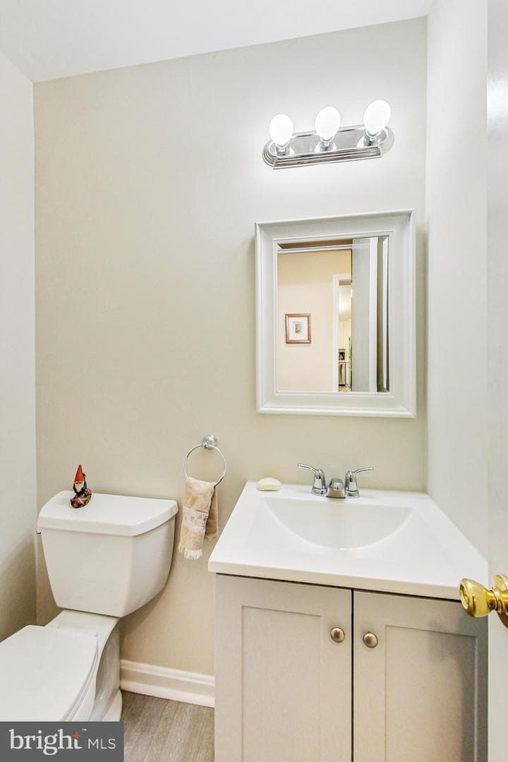 1537 Chatham Colony Court photo 7