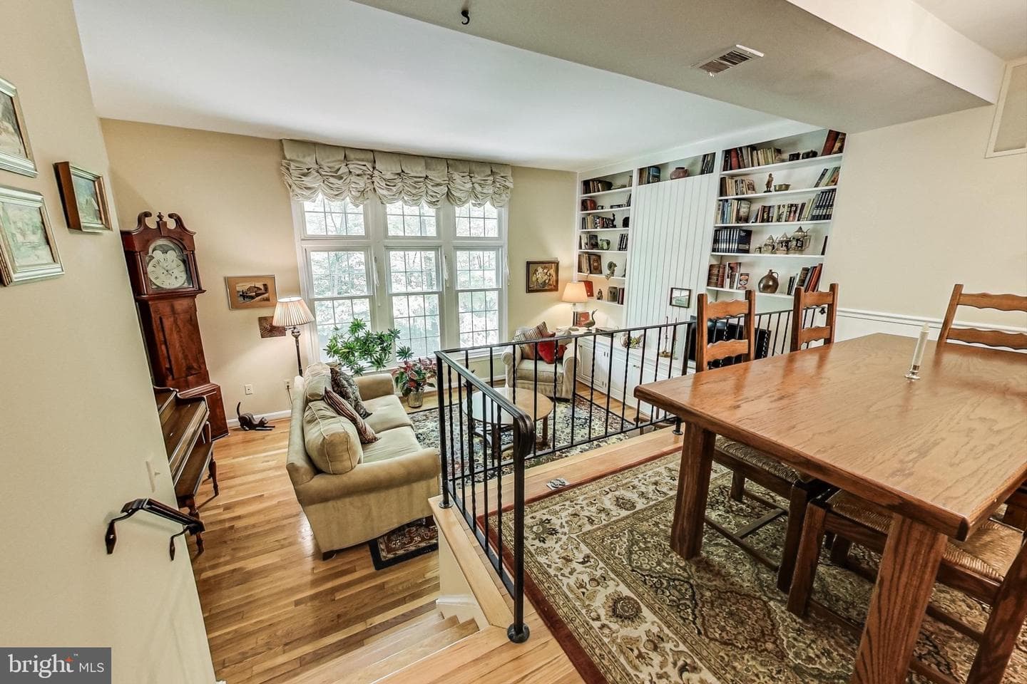 1537 Chatham Colony Court photo 8