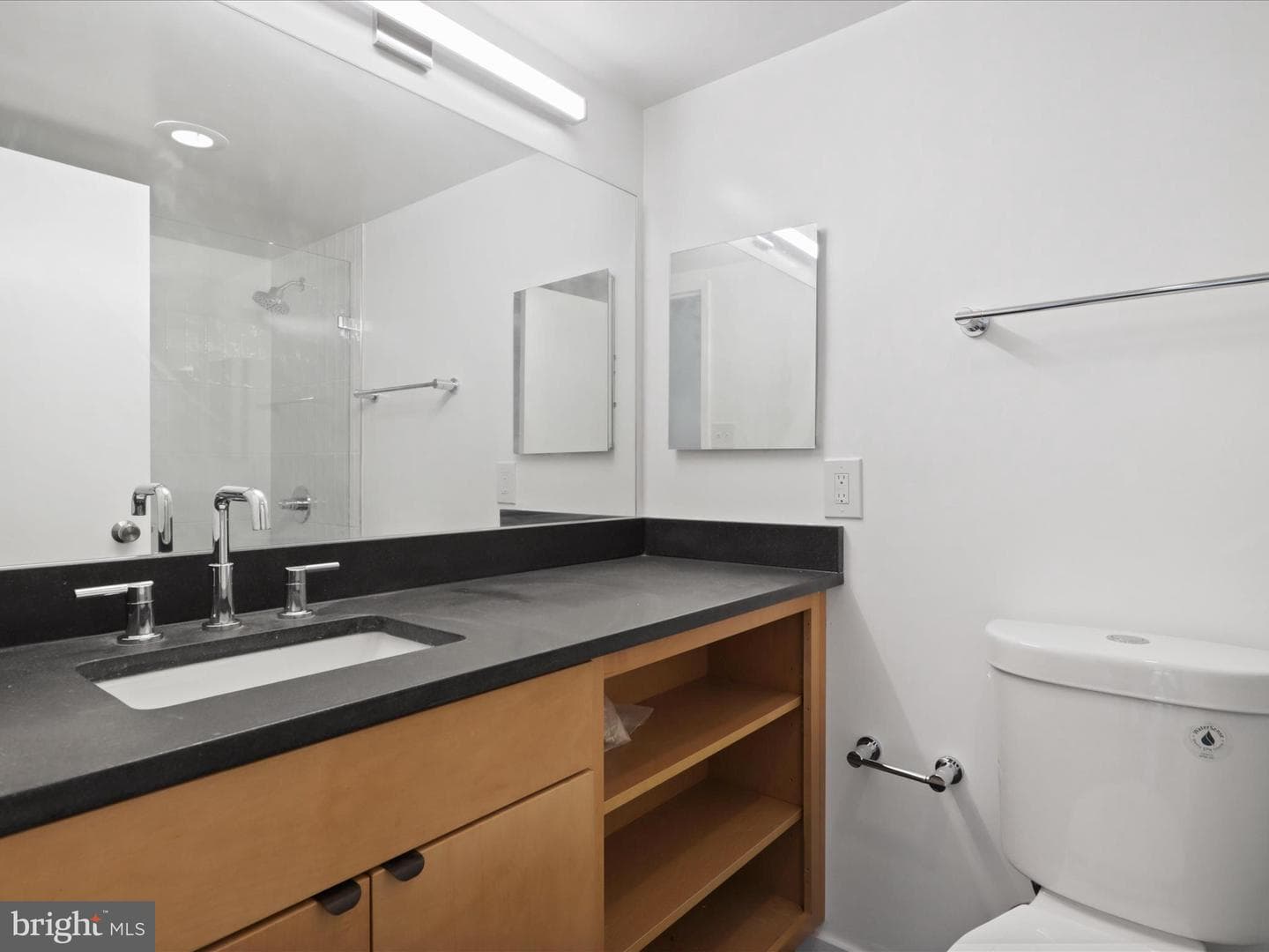 2300 Pimmit Drive #105 photo 11