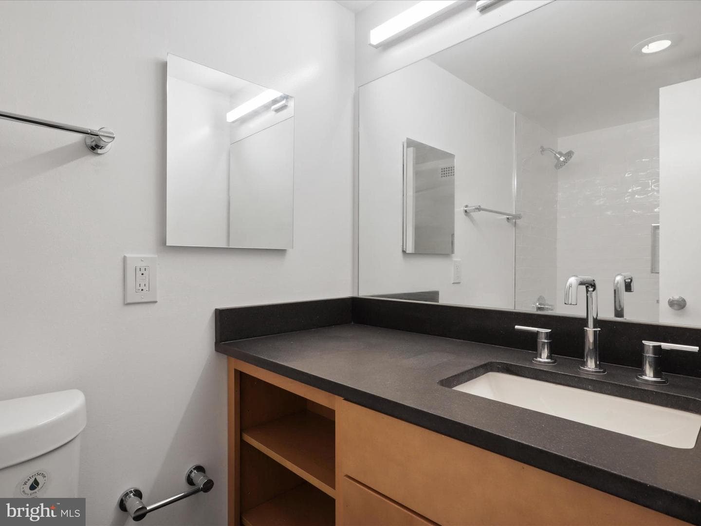 2300 Pimmit Drive #105 photo 15