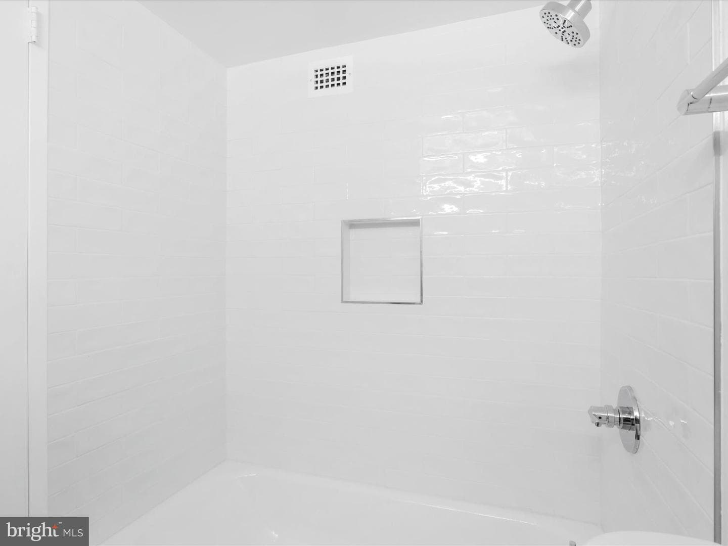2300 Pimmit Drive #105 photo 16