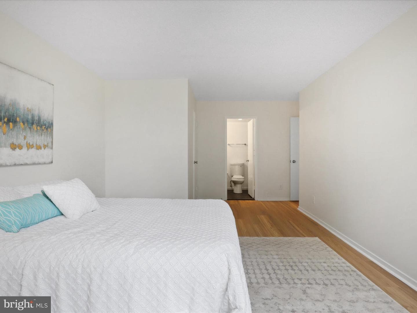 2300 Pimmit Drive #105 photo 8