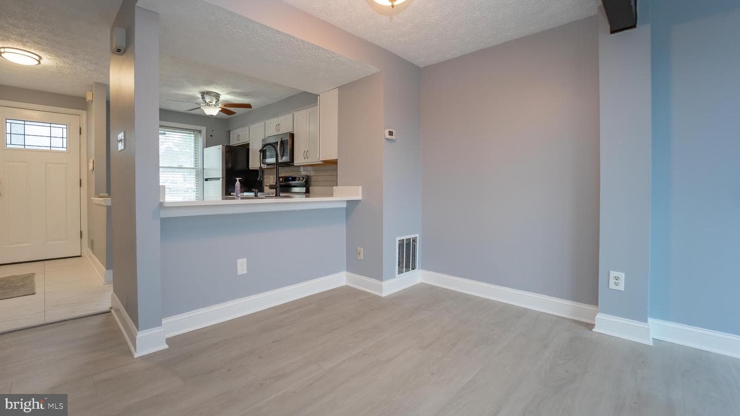 8320 Bark Tree Court photo 7
