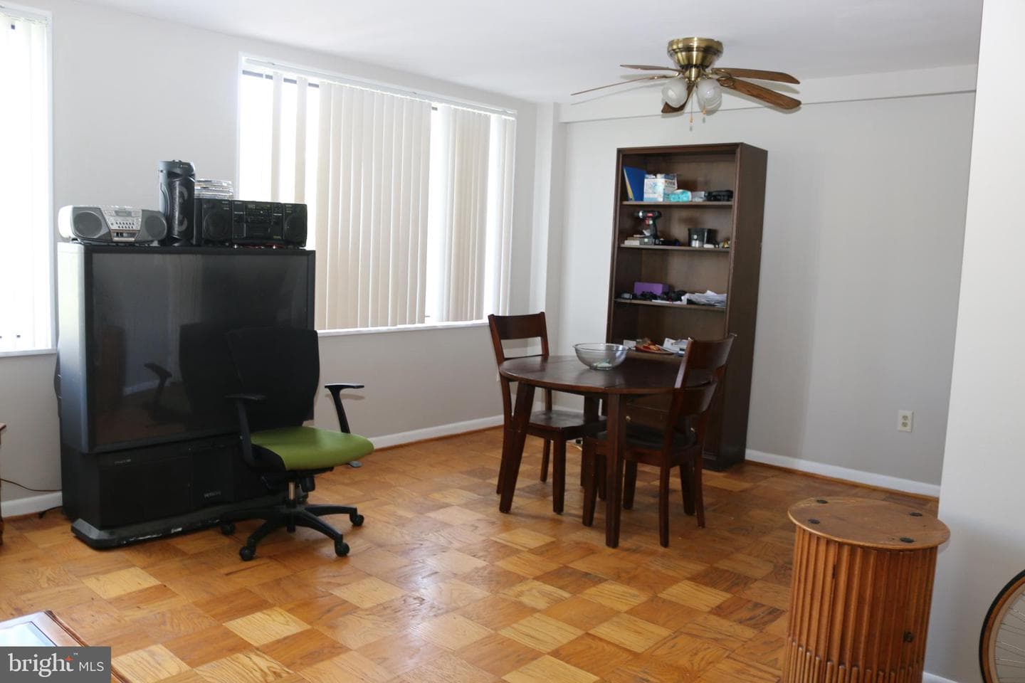 6641 Wakefield Drive #212 photo 4