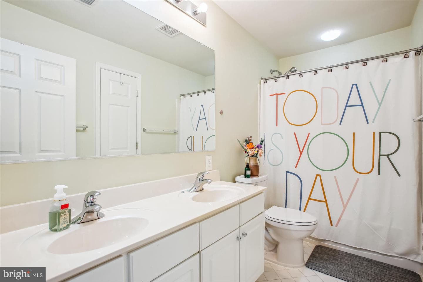 4024 Heatherstone Court photo 22
