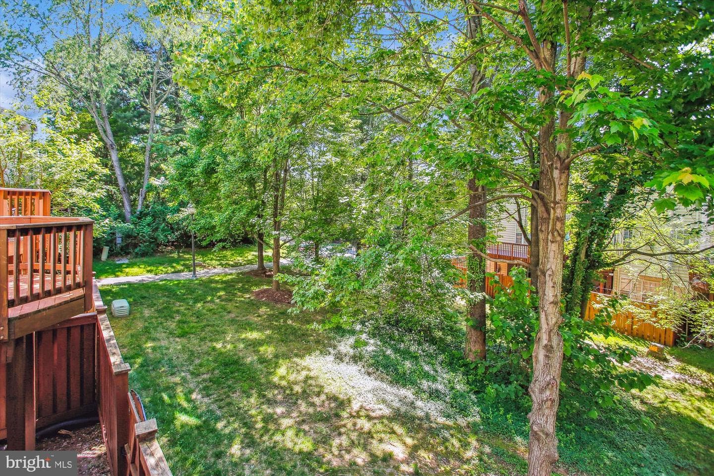 4024 Heatherstone Court photo 34