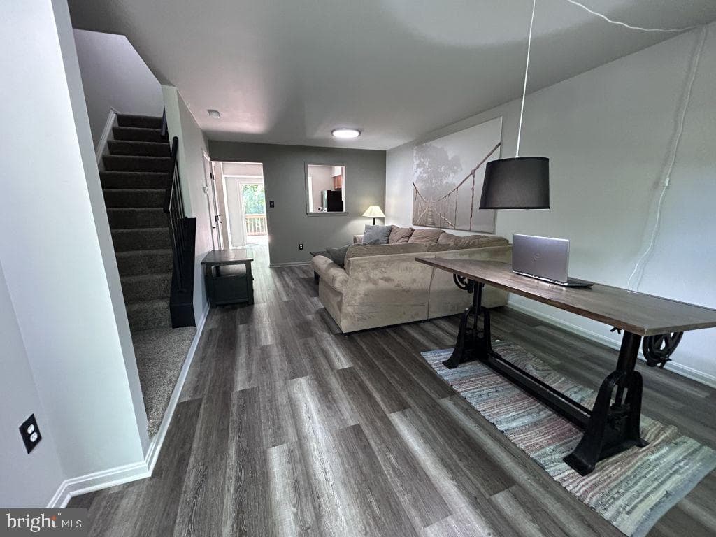 5682 White Dove Lane photo 3