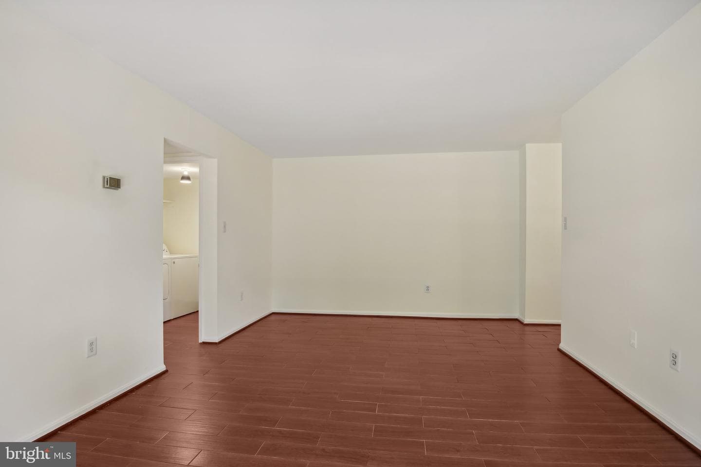 9702 Kingsbridge Drive #103 photo 12