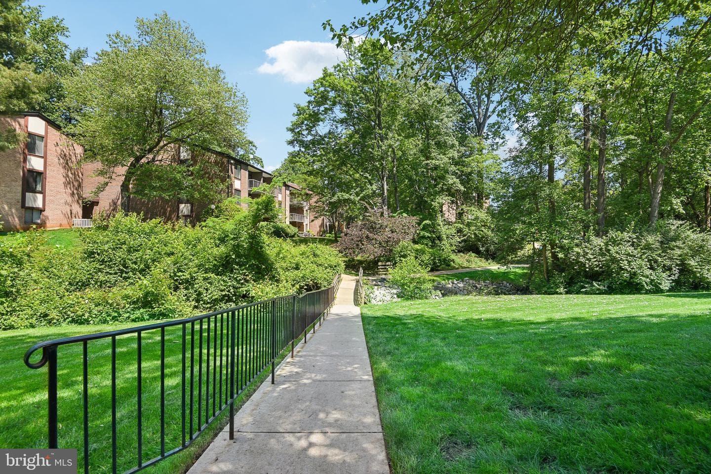 9702 Kingsbridge Drive #103 photo 21