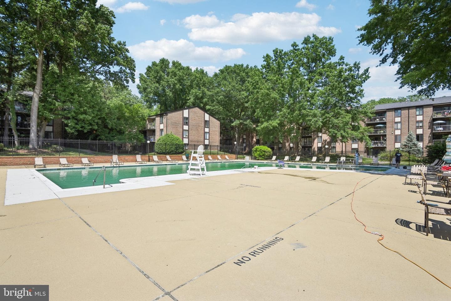 9702 Kingsbridge Drive #103 photo 27