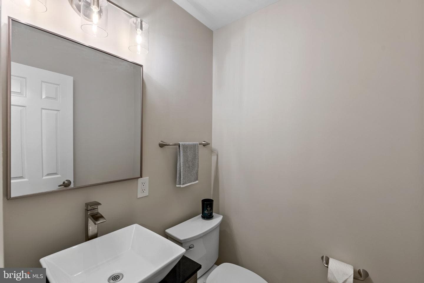 1676 Abbey Oak Drive photo 31
