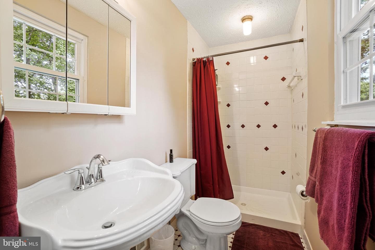 8460 Rainbow Bridge Lane photo 16