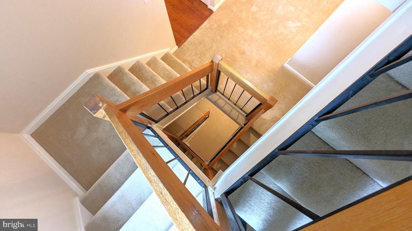 1762 Wainwright Drive photo 24