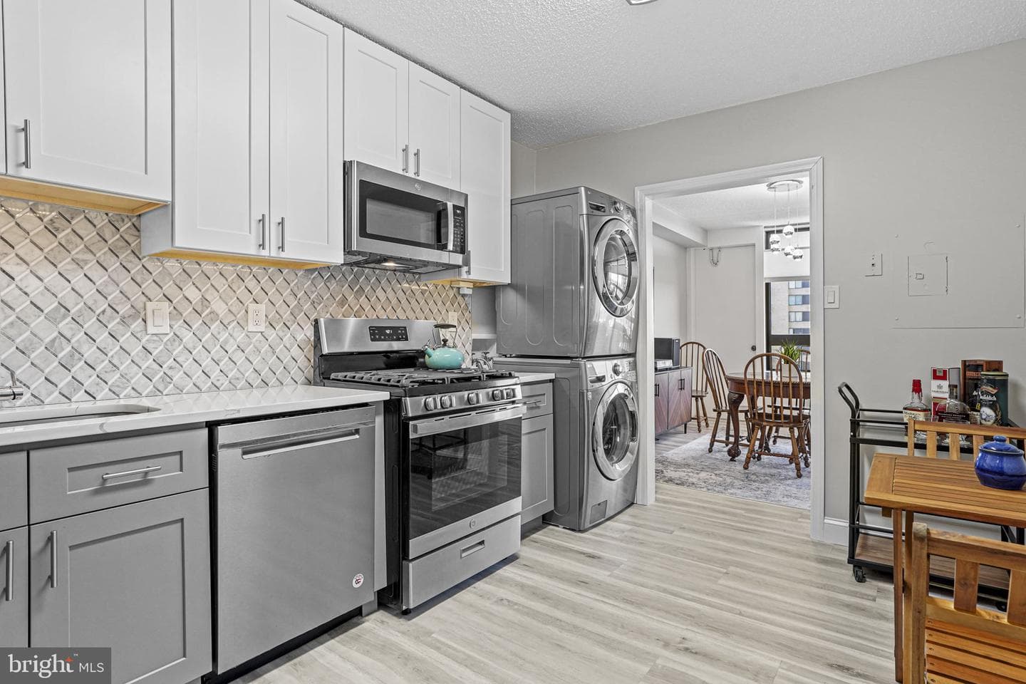 3705 S George Mason Drive #1502s photo 14