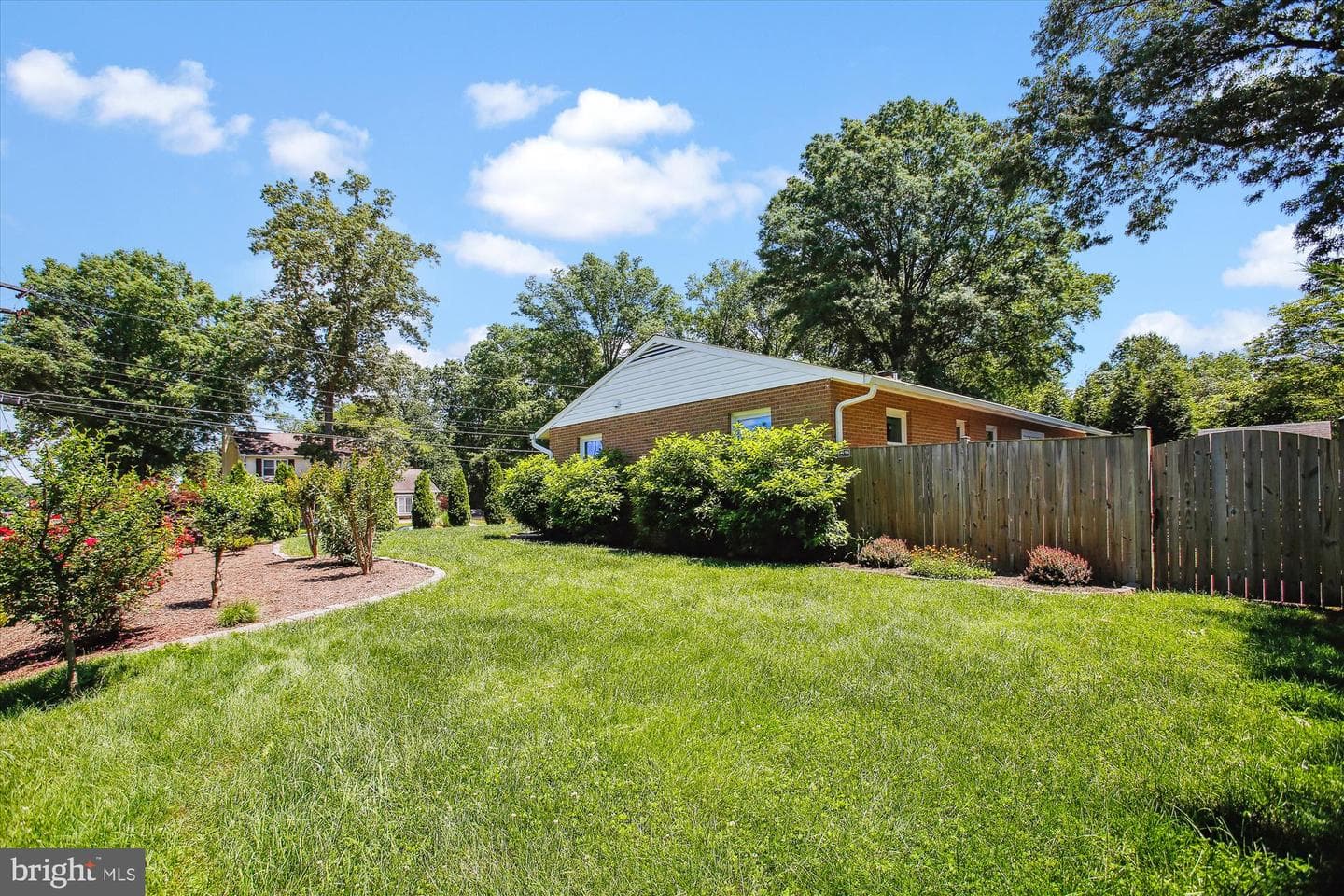 3917 Maury Place photo 5