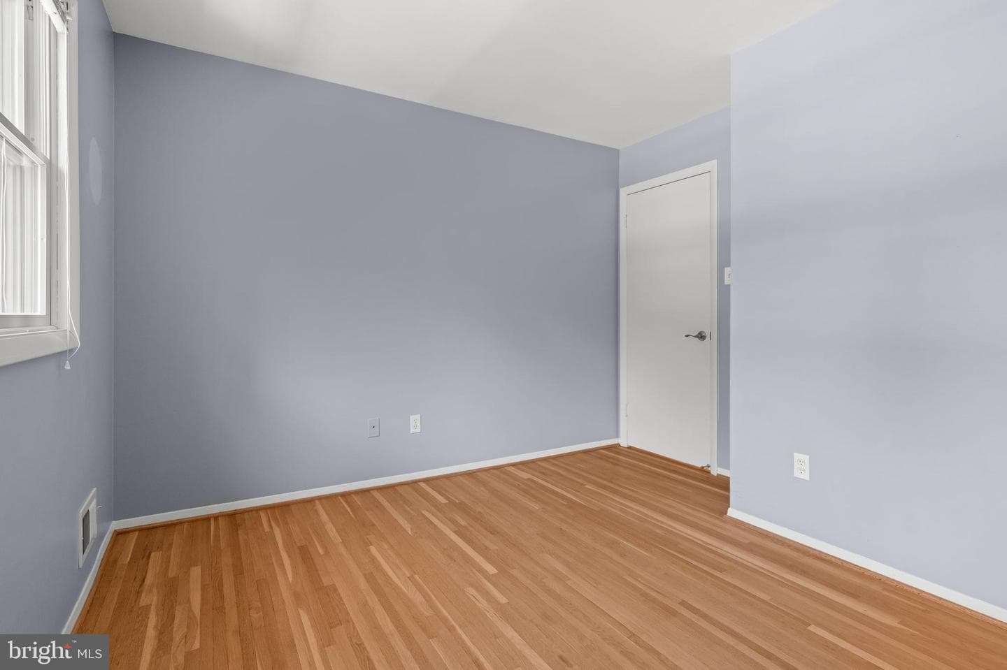 6915 Hadlow Drive photo 26