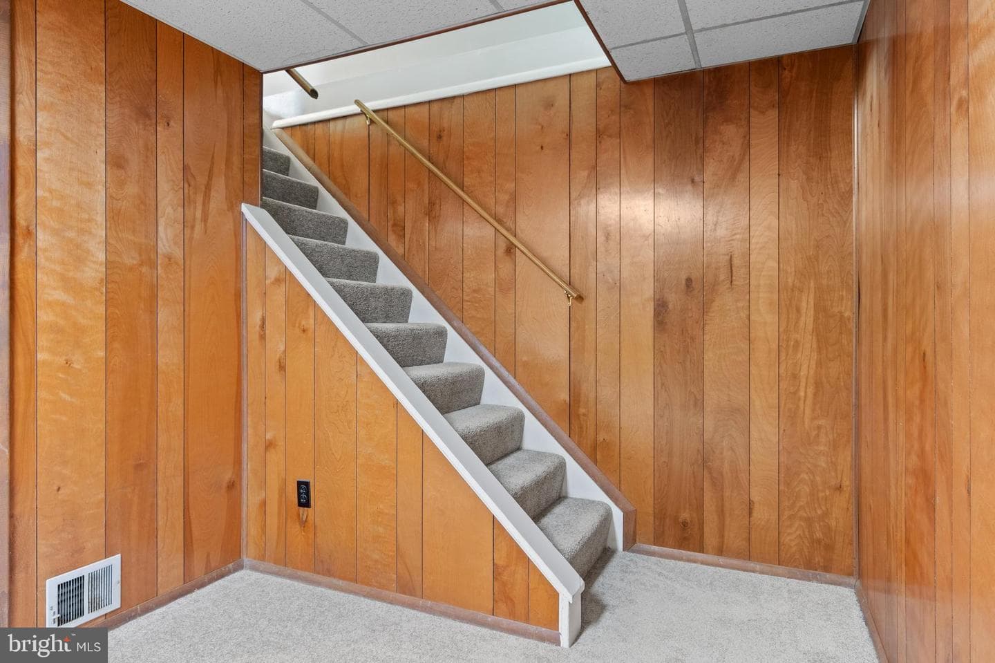 6915 Hadlow Drive photo 30