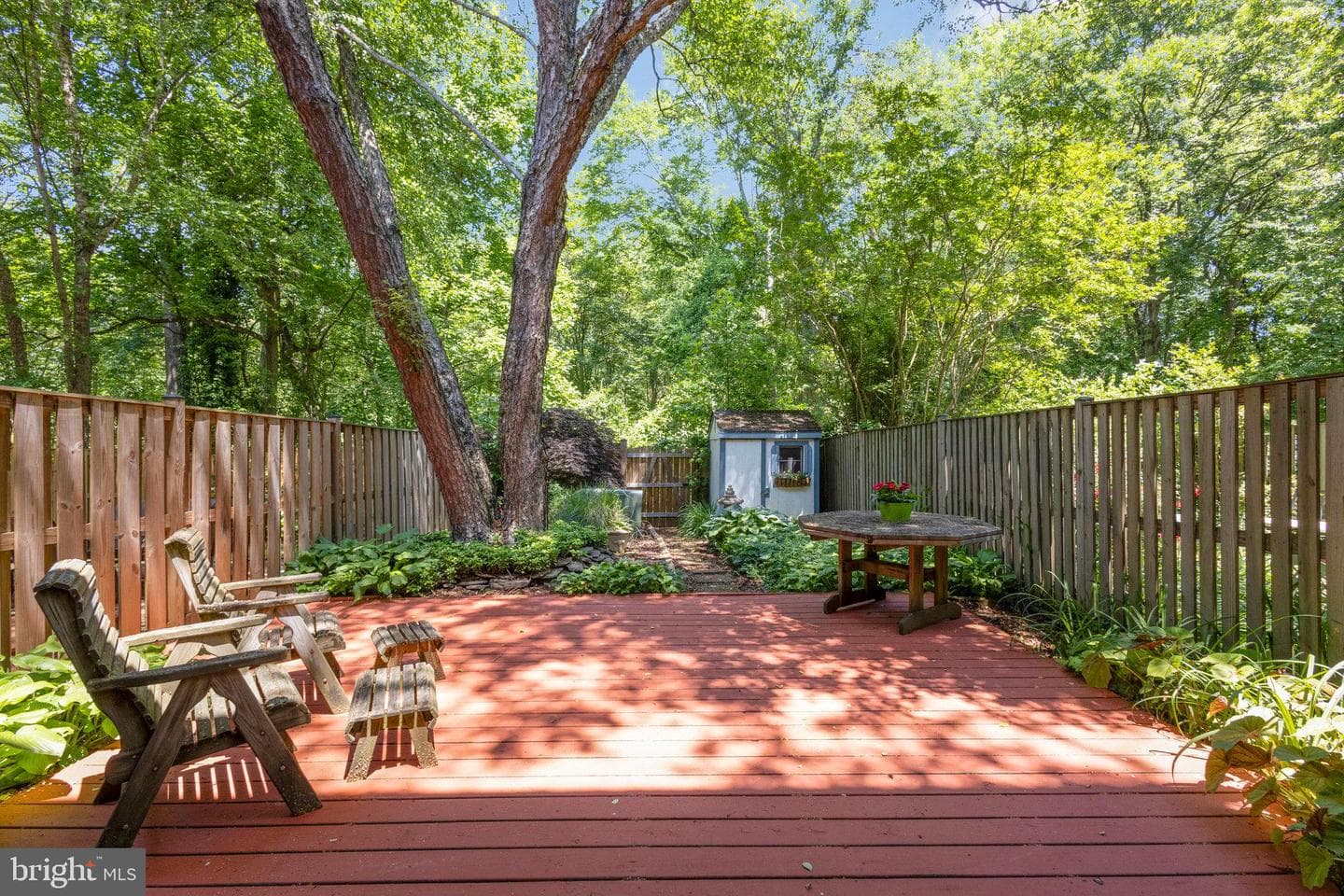 9806 Tara Court photo 23