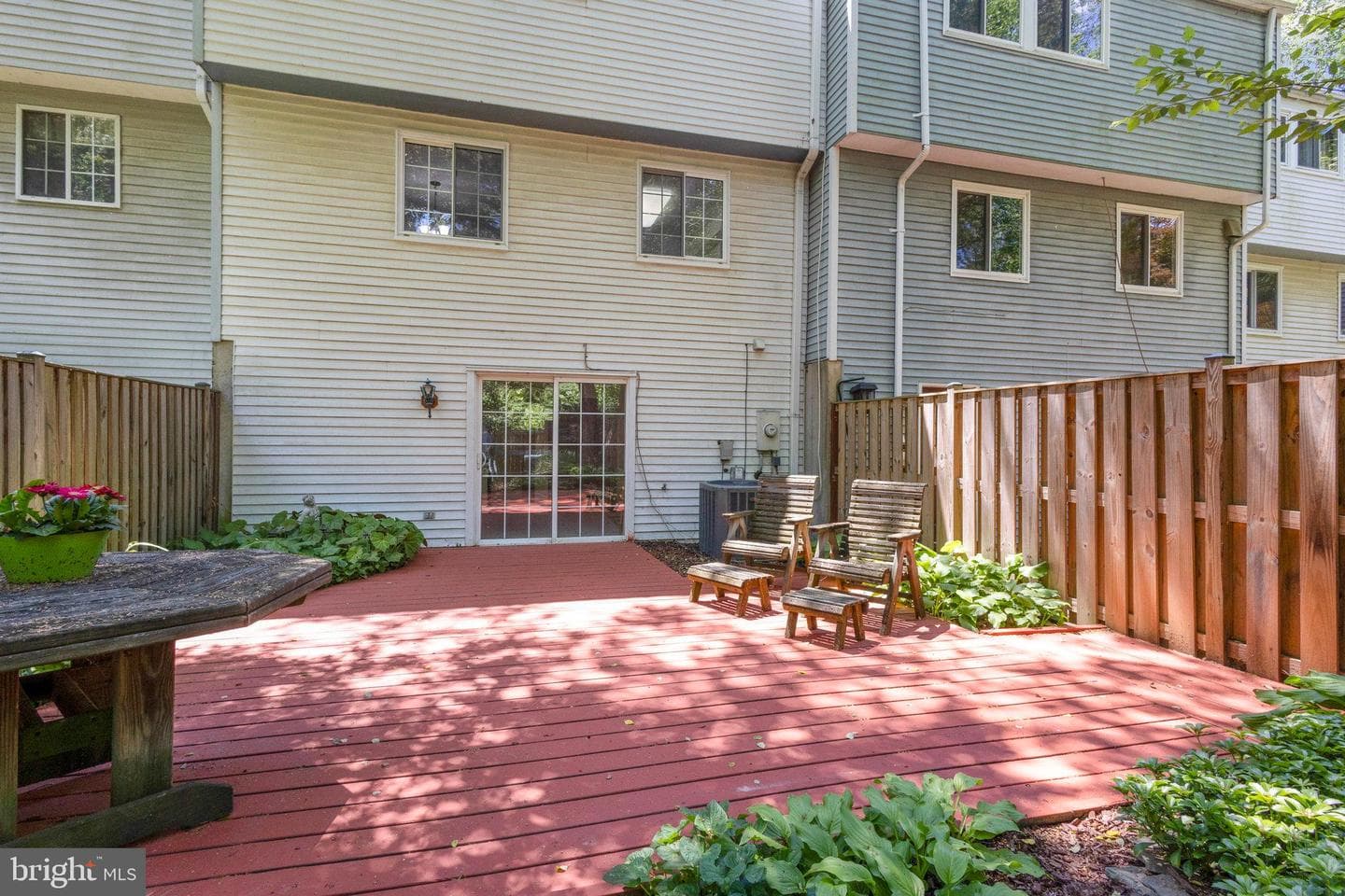 9806 Tara Court photo 24