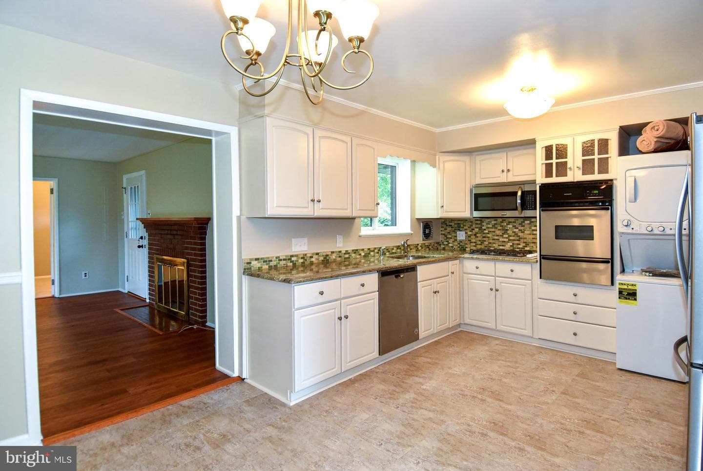 6904 Constance Drive photo 14