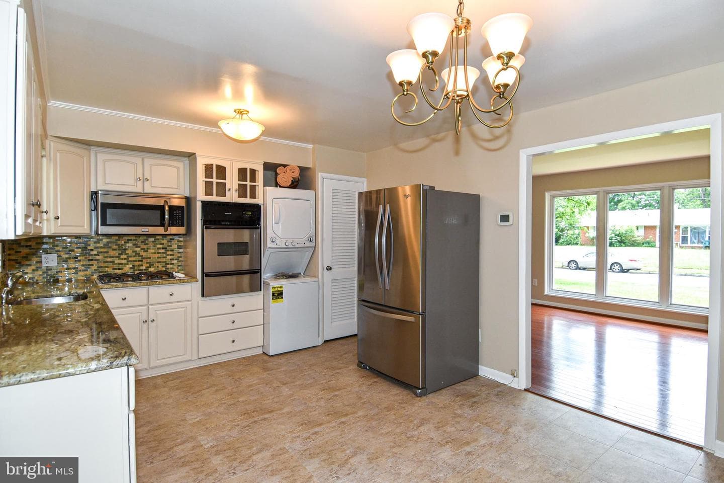 6904 Constance Drive photo 15