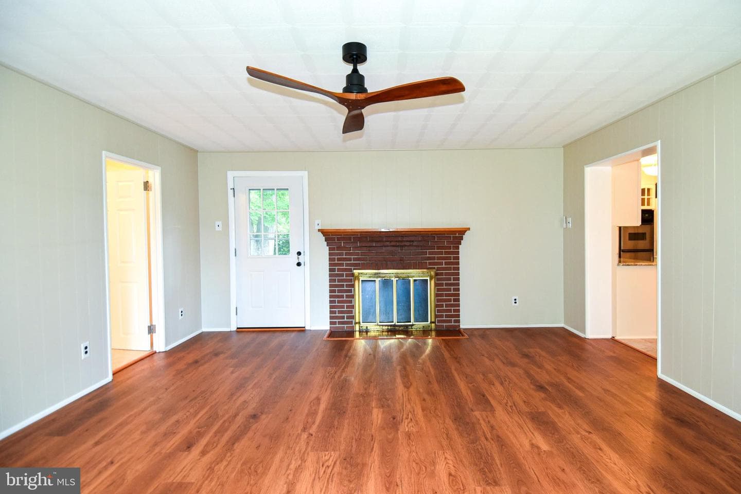 6904 Constance Drive photo 21