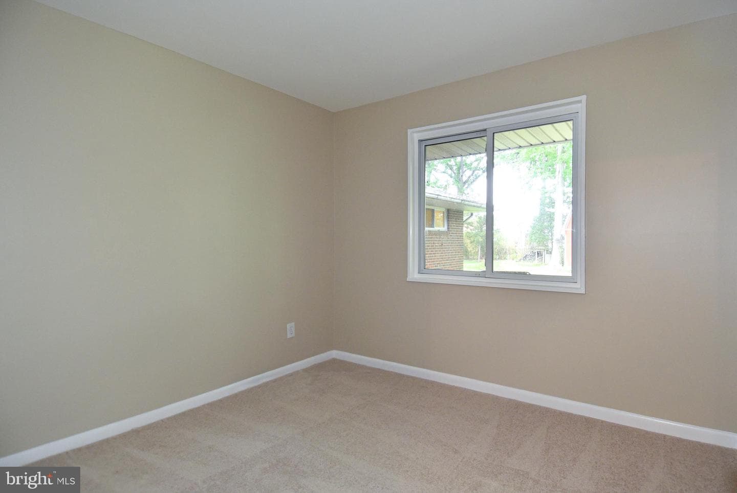 6904 Constance Drive photo 40