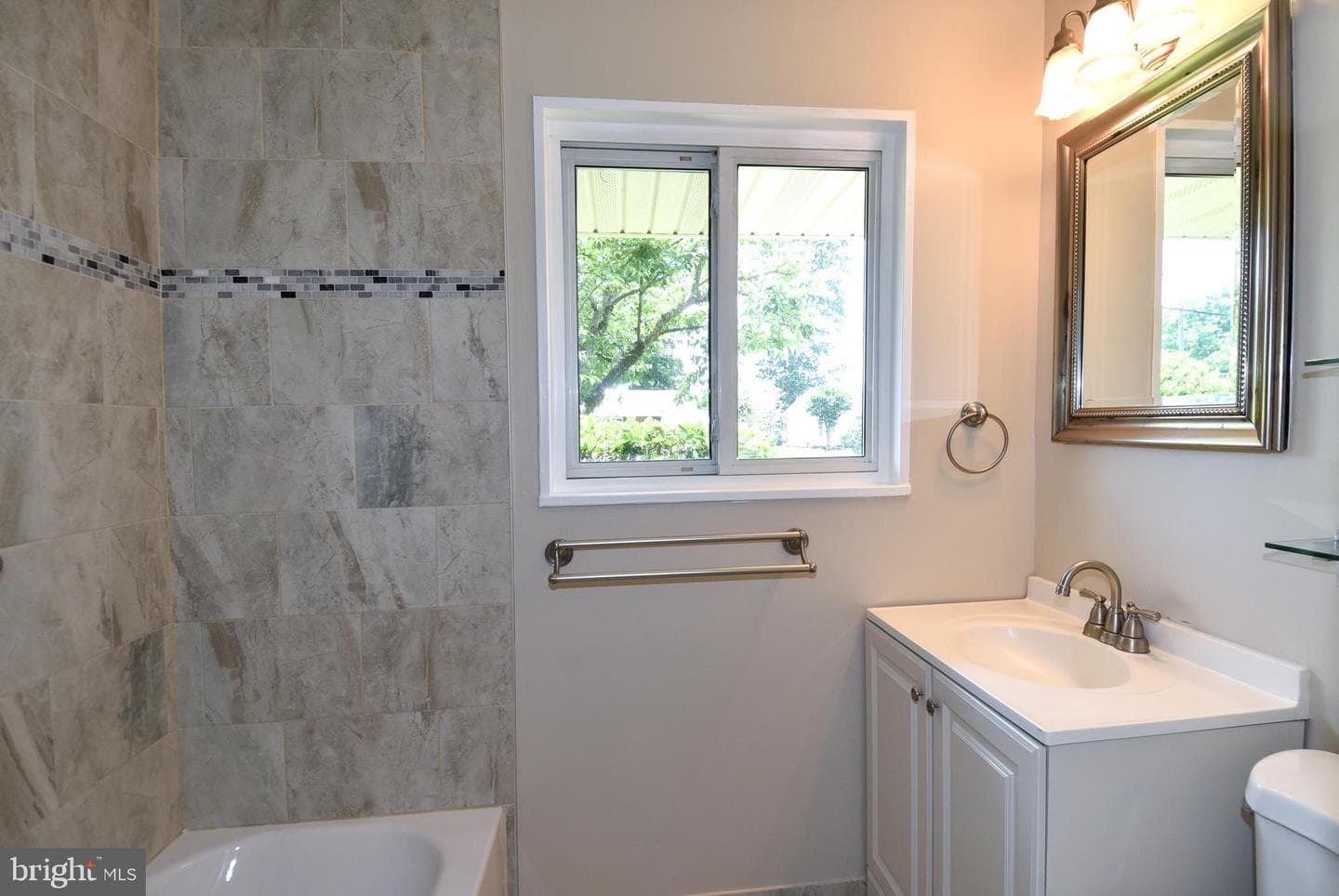 6904 Constance Drive photo 42