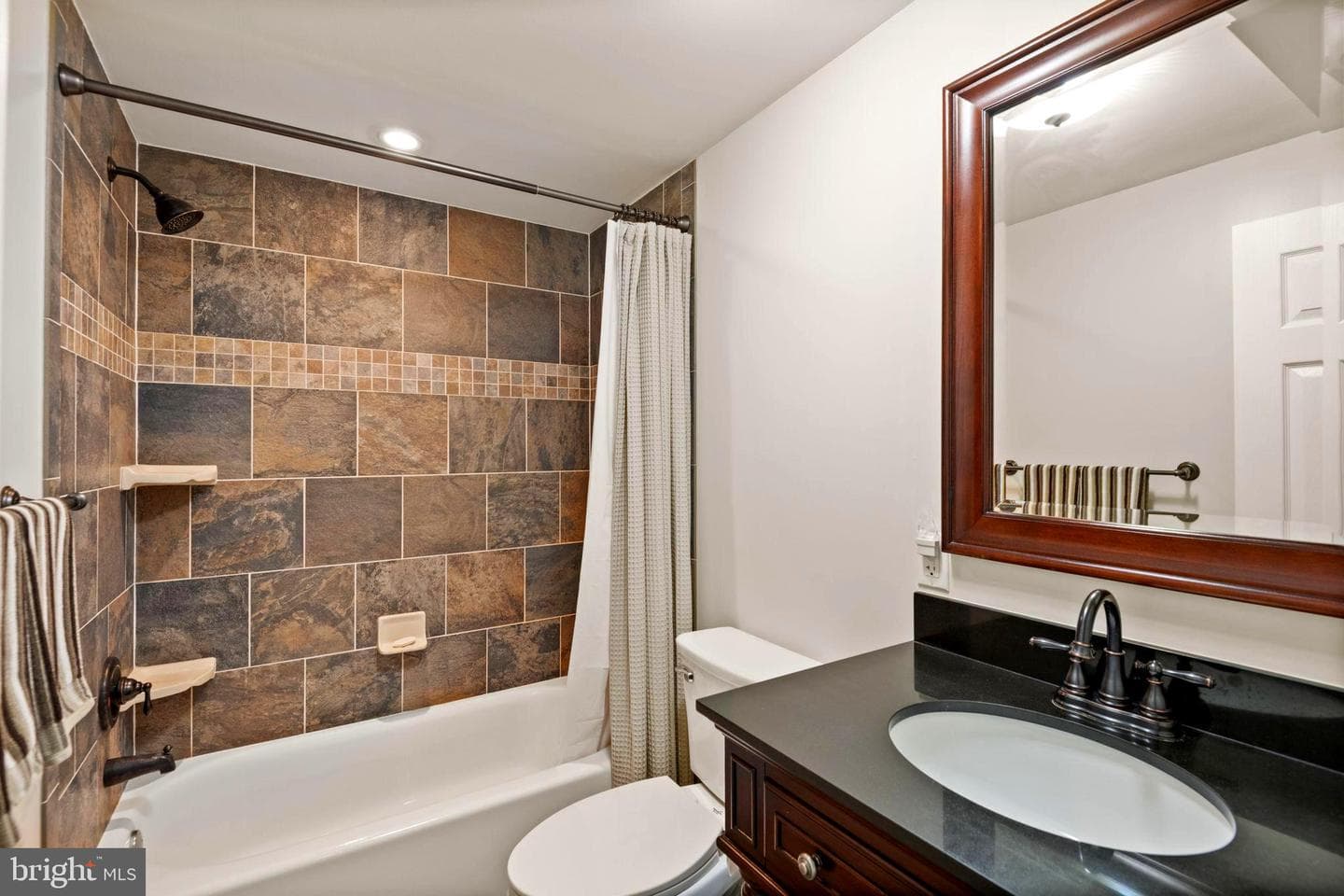 6211 Gentle Lane photo 48
