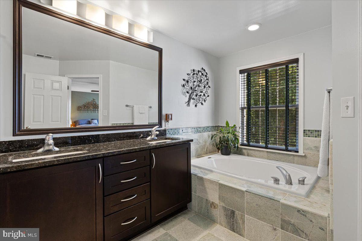 14106 Wood Rock Way photo 35