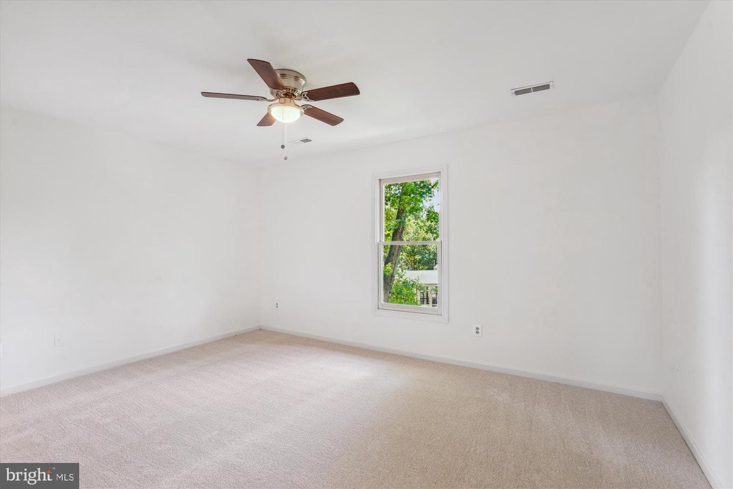 1013 Crestview Drive photo 27