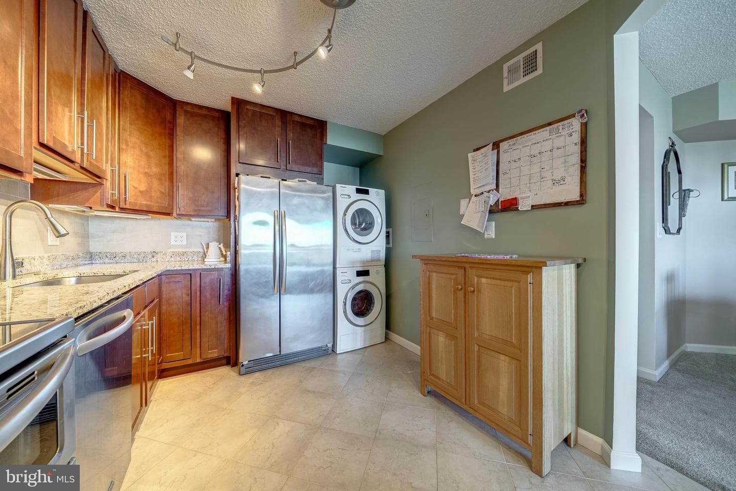 5904 Mount Eagle Drive #1609 photo 27
