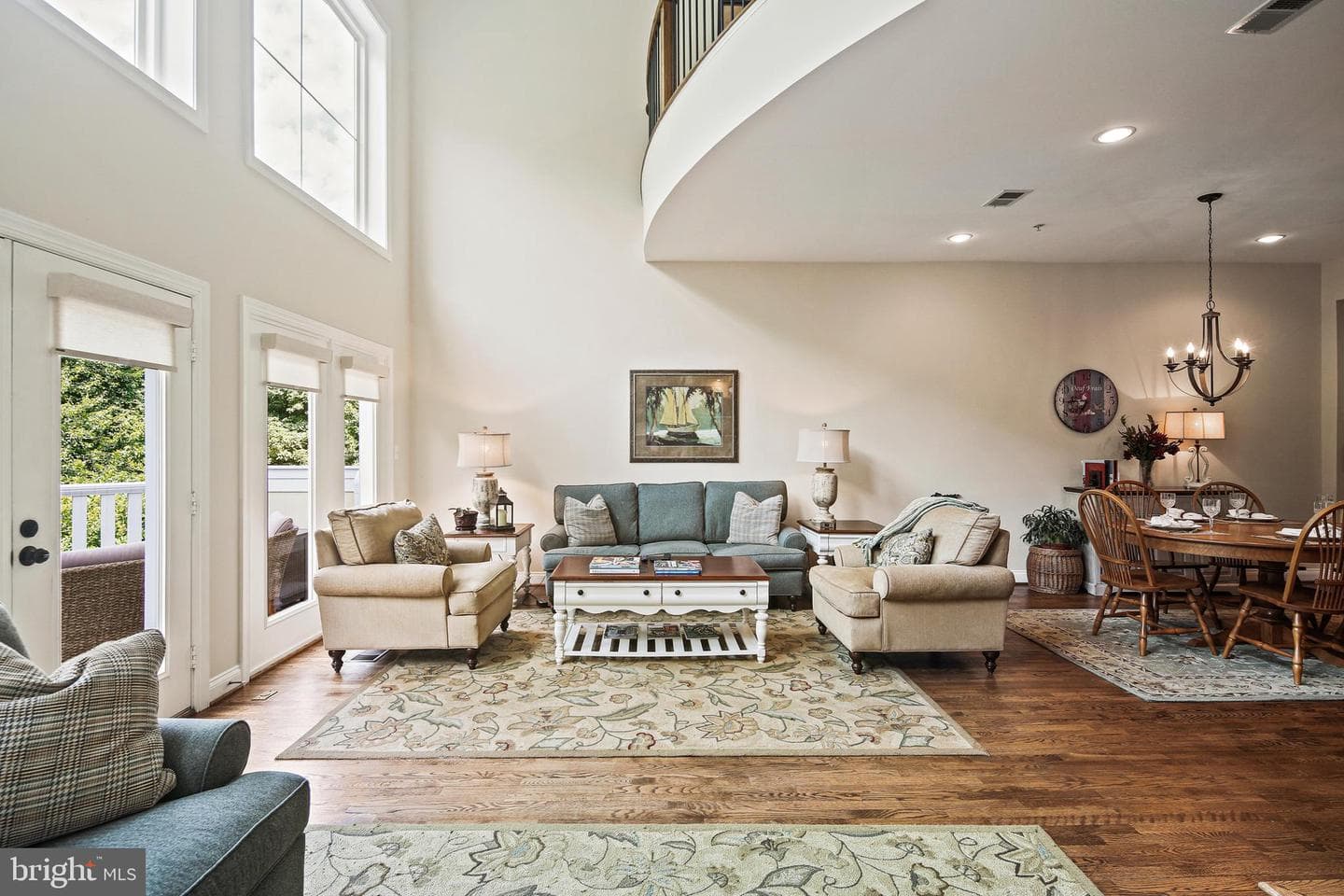 2040 Beacon Heights Drive photo 10
