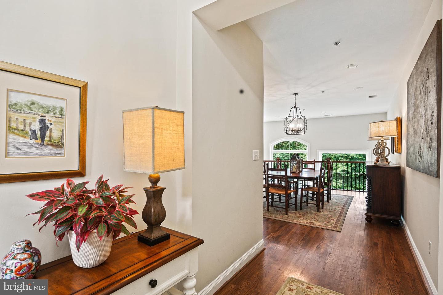 2040 Beacon Heights Drive photo 3