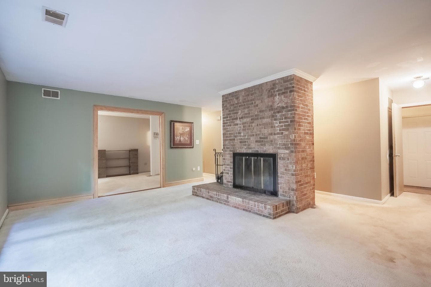 2505 Patrick Street photo 19