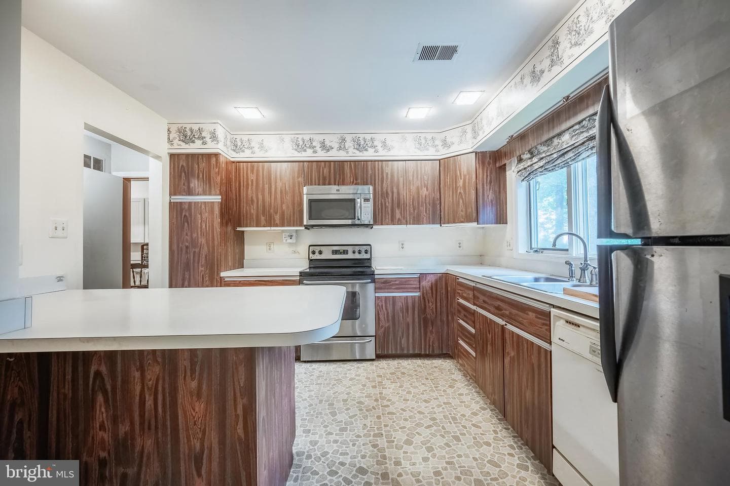 2505 Patrick Street photo 26
