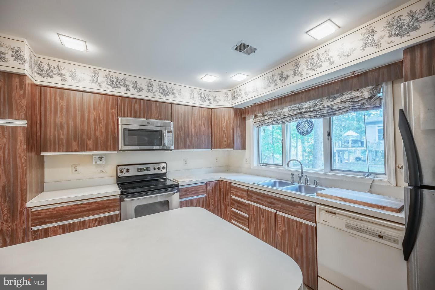 2505 Patrick Street photo 27